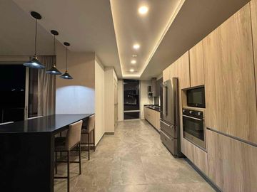 DEPARTAMENTO AMUEBLADO EN RENTA EN ZONA LOS SAUCES (CERCA DE LA UDEM)