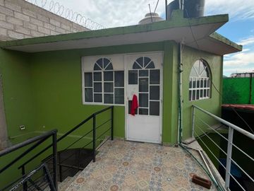 SE VENDE CASA/IZTAPALAPA/SANTHA MARTHA ACATITLA