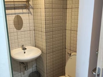 DI JUAL 2 UNIT APARTEMEN DE PRIMA