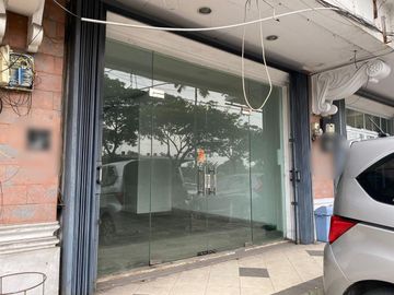 Disewakan Ruko Gandeng 3 Lantai di CBD Gading Serpong