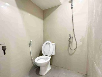 DIJUAL RUMAH MODERN SIAP HUNI PULO GADUNG JAKARTA TIMUR