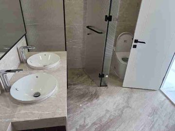 Rumah Mewah baru di Matera Residence Gading Serpong