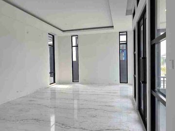 Rumah Mewah baru di Matera Residence Gading Serpong