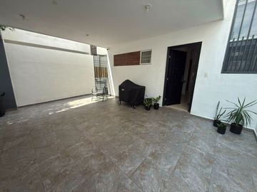 Casa en Venta Privadas Borneo en Apodaca, Nuevo León