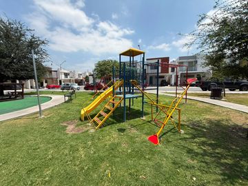 Casa en Venta Privadas Borneo en Apodaca, Nuevo León