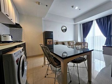 Akses ke Bandara Sekarno-Hatta Sewa 2BR Furnished Bagus di Apartemen West Vista Dekat ke Mall Puri Indah, Stasiun, Pintu Tol