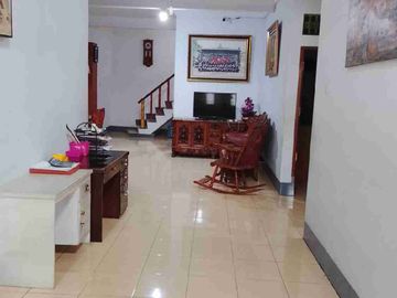 Rumah Cantik Bagus dan Siap Huni di Lubang Buaya Jakarta Timur