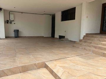 RENTA de Casa en Del Paseo Residencial en Monterrey NL