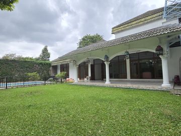 Dijual Rumah di Kemang Timur. Bisa buat kantor