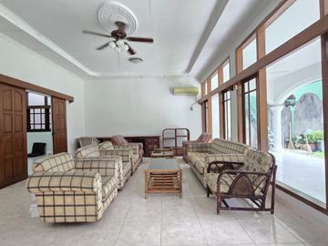 Dijual Rumah di Kemang Timur. Bisa buat kantor