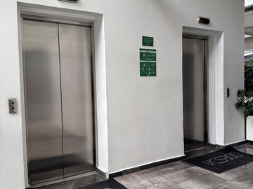 Departamento de 94 m2 en renta, con balcón, en Hipódromo Condesa, Cdmx