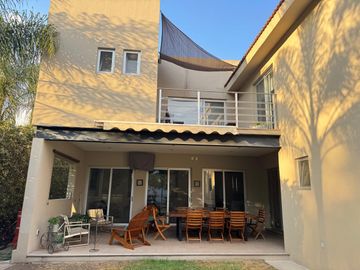 RENTA DE CASA EN BALVANERA GOLF POLO COUNTRY CLUB QRO FRENTE AL BOSQUE