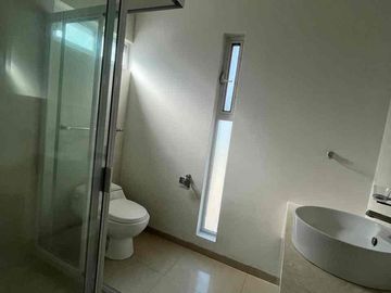SE RENTA CASA EN PRIVADA HORIZONTES