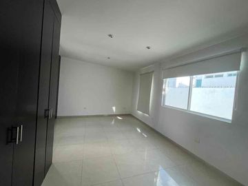 SE RENTA CASA EN PRIVADA HORIZONTES