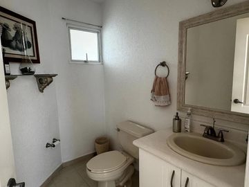 RENTA CASA AMUEBLADA EN FRACC. RANCHO LAS PALOMAS