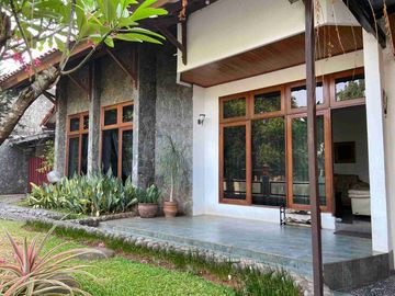 Dijual Rumah Mewah Villa Cibubur Indah Bisa Nego