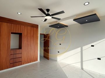 Casa nueva en esquina con 3 recámaras en Boca del Río