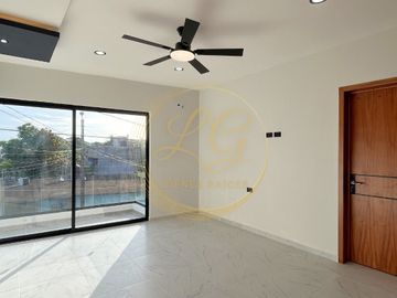 Casa nueva en esquina con 3 recámaras en Boca del Río