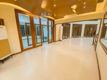 FOR RENT Modern Design and newly renovated House and Lot in Ayala Hillside