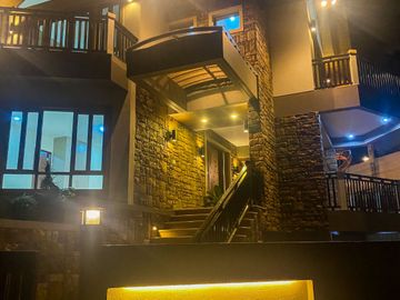 FOR RENT Modern Design and newly renovated House and Lot in Ayala Hillside