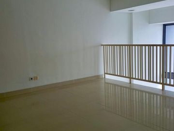 Dijual Murah Office Soho Residence - Tipe Avenue (96.97 m²) Unfurnished, Harga 2M, Central Park, Jakarta Barat