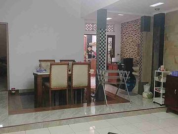 Rumah SHM siap huni.dekat pasar Inpres Kemayoran.RSUD Kemayoran & ITC Cempaka Mas-Harga 2,45 M nego