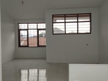 Termurah Rumah 2 Lantai di Taman Kopo Indah 2 (Tki 2) Patung Gajah Bandung Strategis