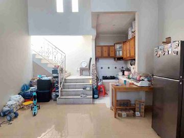 Dijual Rumah Royal 2 Cipondoh Kota Tangerang