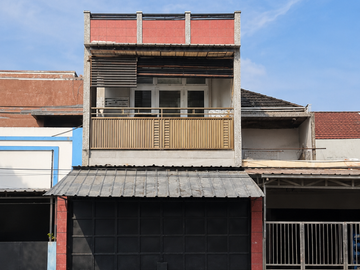 Rumah Murah Di Pinggir Jalan Bisa Usaha dan Tempat tinggal di Duta Harapan Bekasi