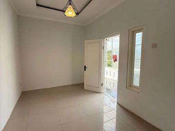 Termurah Rumah Padalarang Belakang Kota Baru Parahyangan Strategis Dekat Ikea