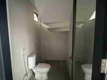 Dijual rumah Diamond Paviliont Batam Centre posisi hook