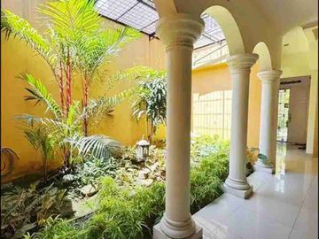 Jual Rumah Cakep Full Furnished Cluster Alicante
