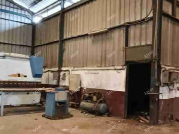 Gudang Akses Truk Turun Harga jual