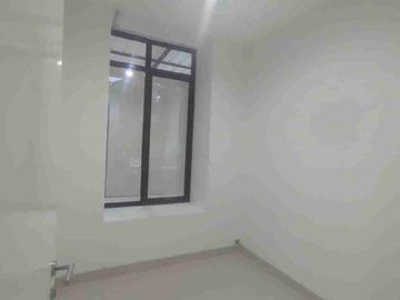 Disewakan rumah siap huni cluster garden Ville citra raya Tangerang