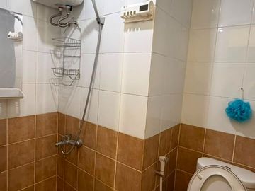 APARTEMEN GREEN PRAMUKA CITY 2 KAMAR FULL FURNISHED TOWER PENELOPE ATAS MALL TAHUNAN JAKARTA PUSAT