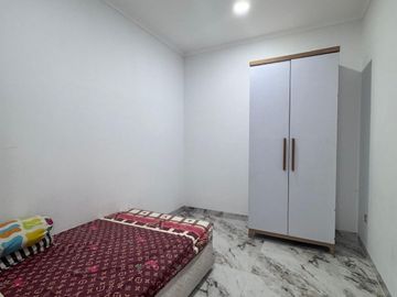 Turun Harga Jual Cepat Rumah 3,5 Lantai (Gading Serpong)
