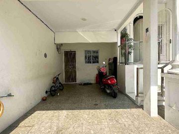 DIJUAL RUMAH MEWAH SECONDARY CLUSTER EKSLUSIF KRAMATJATI JAKARTA TIMUR