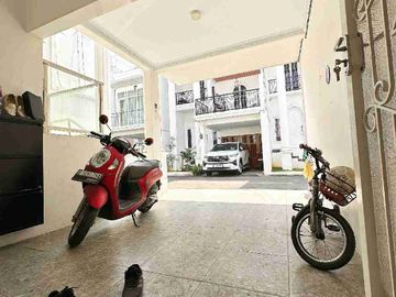 DIJUAL RUMAH MEWAH SECONDARY CLUSTER EKSLUSIF KRAMATJATI JAKARTA TIMUR