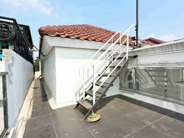 DIJUAL RUMAH MEWAH SECONDARY CLUSTER EKSLUSIF KRAMATJATI JAKARTA TIMUR