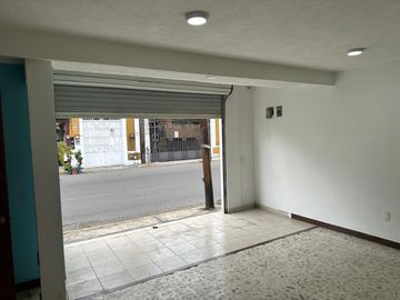 🏢✨ 𝗟𝗢𝗖𝗔𝗟 𝗖𝗢𝗠𝗘𝗥𝗖𝗜𝗔𝗟 𝗔 𝗣𝗜𝗘 𝗗𝗘 𝗖𝗔𝗟𝗟𝗘 𝗘𝗡 𝗘𝗟 𝗖𝗘𝗡𝗧𝗥𝗢 𝗗𝗘 𝗧𝗢𝗟𝗨𝗖𝗔