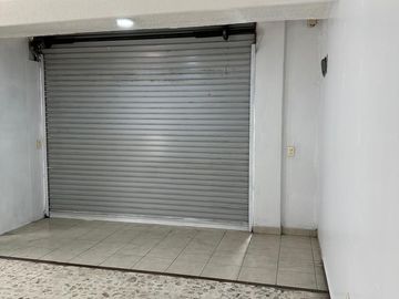 🏢✨ 𝗟𝗢𝗖𝗔𝗟 𝗖𝗢𝗠𝗘𝗥𝗖𝗜𝗔𝗟 𝗔 𝗣𝗜𝗘 𝗗𝗘 𝗖𝗔𝗟𝗟𝗘 𝗘𝗡 𝗘𝗟 𝗖𝗘𝗡𝗧𝗥𝗢 𝗗𝗘 𝗧𝗢𝗟𝗨𝗖𝗔