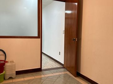 🏢✨ 𝗟𝗢𝗖𝗔𝗟 𝗖𝗢𝗠𝗘𝗥𝗖𝗜𝗔𝗟 𝗔 𝗣𝗜𝗘 𝗗𝗘 𝗖𝗔𝗟𝗟𝗘 𝗘𝗡 𝗘𝗟 𝗖𝗘𝗡𝗧𝗥𝗢 𝗗𝗘 𝗧𝗢𝗟𝗨𝗖𝗔
