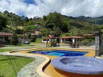 CASA CAMPESTRE Y LOTE