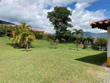 CASA CAMPESTRE Y LOTE