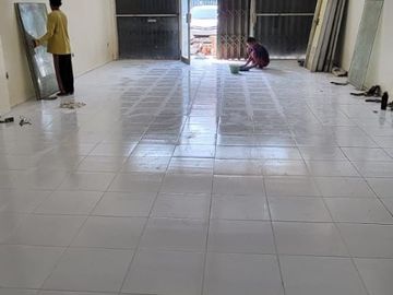 Disewakan Ruko  Bisa Untuk Gudang di Jl.Bekasi timur,  Jatinegara