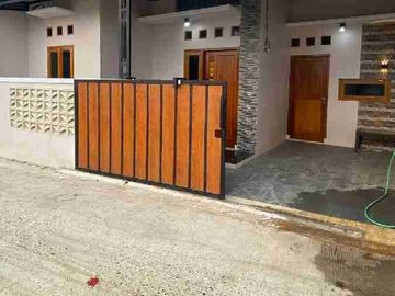 Lokasi pinggir jalan..free pagar atau canopi..