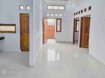 Lokasi pinggir jalan..free pagar atau canopi..