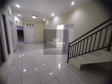 Rumah 2 Lantai di Duren Sawit Jakarta Timur. 4 Kamar Tidur