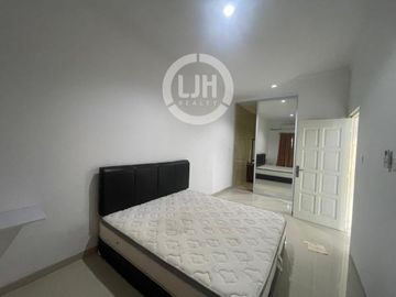 Dijual Rumah Taman Dutamas 2 Lantai di Batam Centre
