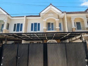 Rumah Bagus banyak kuliner, Dekat LRT, Dekat Tol di Perumahan Kelapa Gading